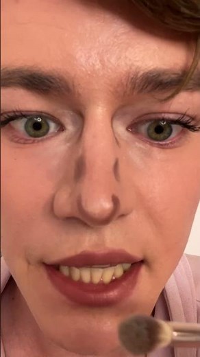 Simple but gorgeous nose contouring technique