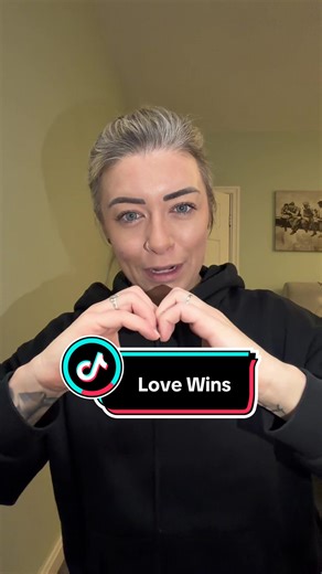 Love beats hate ❤️🏳️‍🌈thank you all for the incredible outpouring of love and support you’re all amazing #thankyou #irishgem