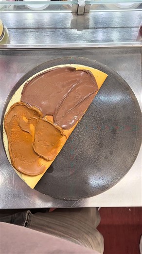 CROCCANTE. PIENA. ICONICA. #crepes ##foodtok ##milano #perte #fyp | crepas