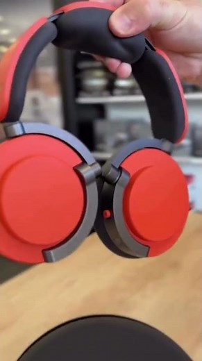 the Dyson OnTrac Headphones have landed at Beytech!