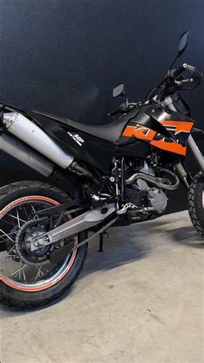 Klassikko KTM 640 LC4 Supermoto! 💥