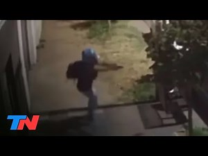 A police officer defended himself against a robbery by shooting and killed "Manu", the most wante...