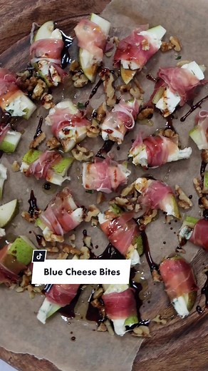 Blue Cheese Bites. Best party snack ever. (Tips for making on my IG.) 🎄 #christmas #festivefood #partyfood #canapes #nibbles #cheese