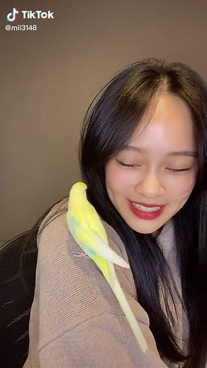 清水美依紗、メジャーデビューシングル「High Five」をリリース
