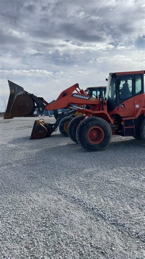 Doosan DL250 Wheel Loader, RT # 26402