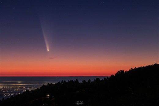 Few and far between: Rare comet streams across San Diego sky