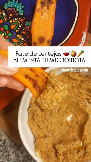Sonia Peverelli l Nutrición & Microbiota on Instagram: "𝙋𝙖𝙩𝙚 𝙙𝙚 𝙡𝙚𝙣𝙩𝙚𝙟𝙖𝙨 🥣🥕 𝙚𝙭𝙩𝙧𝙖 𝙃𝙄𝙀𝙍𝙍𝙊 .🥣 𝙐𝙣𝙩𝙖𝙗𝙡𝙚 𝘼𝙣𝙩𝙞𝙞𝙣𝙛𝙡𝙖𝙢𝙖𝙩𝙤𝙧𝙞𝙤 🌱👆 . ¿Sabías que las legumbres frías y la zanahoria con piel son fuente de PREBIÓTICOS? 👉🦠Sumalas para enriquecer tu microbiota 😊 . La microbiota tiene un impacto directo en nuestra salud integral 👇: ✅ ayudar a digerir alimentos y produce vitaminas ✅ modula el sistema inmune ✅ modula la respuesta inflamatoria ✅ genera neurot
