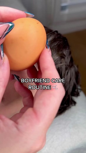 Boyfriend care routine hair and face 🫧🥚💆🏻#asmr #skincare #haircare #boyfriend #skincareroutine