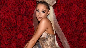 Grammys 2019: Ariana Grande Wins First Grammy