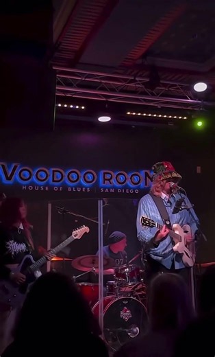 Goner live at the Voodoo Room in San Diego 🎸