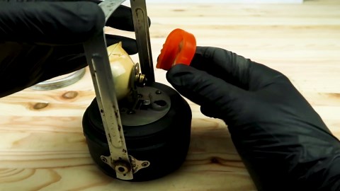 Restoring vintage 1970's Ash Flash flashlight