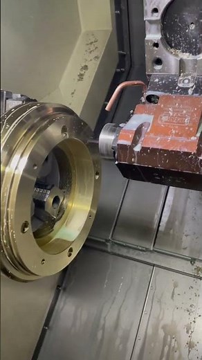 Helical interpolation in turnmill centre