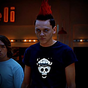 2.2K views · 3.6K reactions | Hawk fights Robby ☠️ Primarily due to the rivalry between their dojos, Cobra Kai and Miyagi-Do. This rivalry intensifies when Hawk leaves Cobra Kai, making it a more personal conflict and marking the climax of their fights, including a major match at the end of season 4 where Hawk emerges victorious. #cobrakai #hawk #robbykeene #sam #cobrakaiedits | Wilder Zenin | Facebook