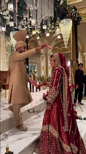 Mehmoona’s Stunning Bride Entry ✨🤍#PakistaniWedding #BrideEntry #WeddingMoments #BridalVibes