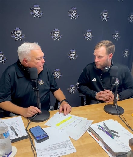 🏴‍☠️🏈BRIAN BAILEY SHOW ICYMI: ECU Football Offensive Coordinator John David Baker joined the show to discuss the Pirates’ offensive performance so far through five games and what he’d like to see for the rest of the season. ⚡️ by Greenville Utilities Commission 📺 Watch on YouTube - https://www.youtube.com/live/i3Dmv4tKnEY?si=CbRlpkem2XODwxTw 📱 Listen on PR927FM.com, 92.7FM, 104.1FM or on the NEW Pirate Radio App - Apple: apps.apple.com/us/app/pirate-… Google: play.google.com/store/apps/det… 