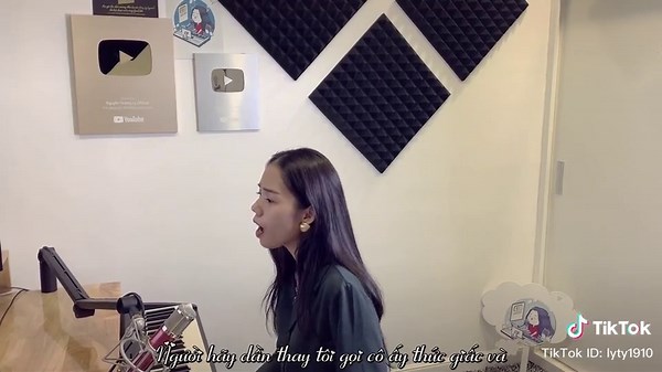 Người ấy vì thương tôi chờ đợi lâu rồi | Hương Ly
