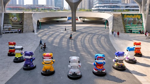 This surprising layout turns simple panda statues into a massive attraction