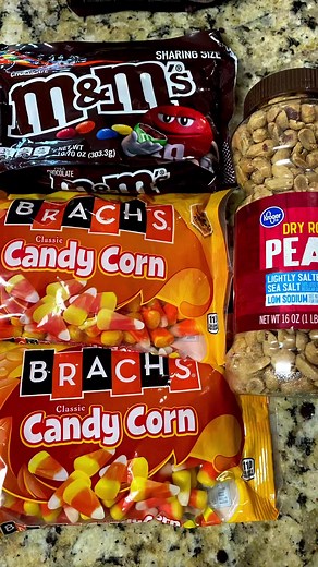 416K views · 2.1K reactions | Fall candy corn mix #candycorn #fallmix #theturquoisevalentine | The Turquoise Valentine | Facebook