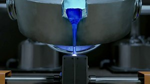 Bud Light Platinum TV Spot, 'Turning Gold into Platinum'