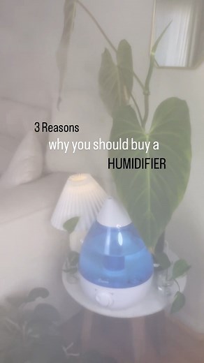 I’m obsessed with this stylish and powerful humidifier.💦 🌱I was looking to add a new humidifier to my living room that will have a wide reach, multiple mist settings and will look cute on display. Luckily I was able to #partner with Filters Fast who have a wide selection on cool and warm mist humidifiers. The Crane Humidifier is the cutest little water droplet 💧 I mean the design idea alone is absolutely adorable but not compromising on looking sophisticated. The size is perfect and it fit ni