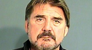 Ex-Oilers QB Dan Pastorini bonds out for DWI, plays in golf tournament
