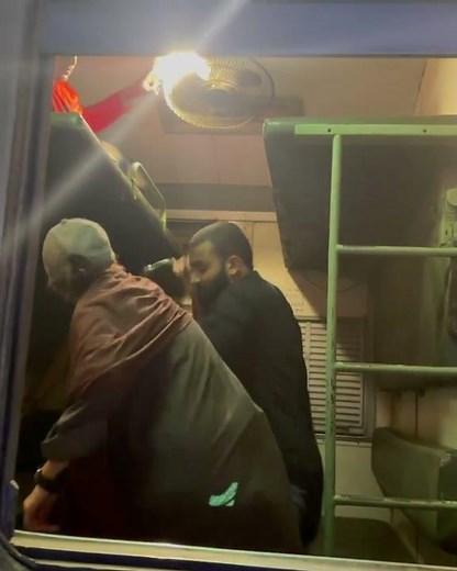 Behind The Scene - Parizaad Episode 13 |Fight Scene With Saboor Ali