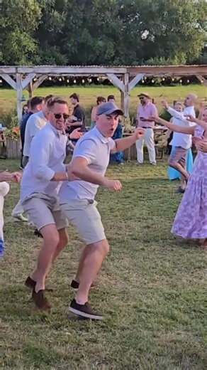 Summer Wedding Hoedown 🤠💍