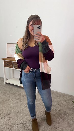 Cardigan & tanks EVERY DAY. #fallfashion #cardigans #cardiparty #easyoutfits #judybluejeans