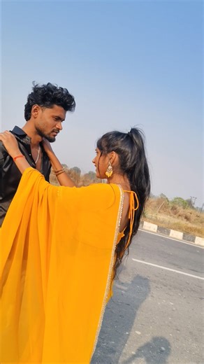 ye dilwalo ki #love #song #hindi #couplevideo #trending
