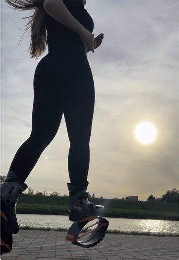 Spacerek z Kangoo Jumps 🫶🏻 #kangoojumps #kangoopoland #kangoojumpstiktok #kangoojumpsofficial #kangoopower #opole #odraopole #spacer #girlpower