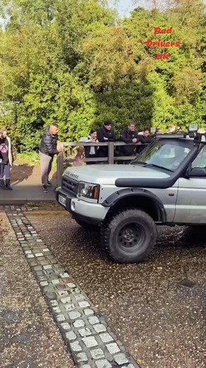 19K views · 2.1K reactions | His day has gone from bad to worse…  #bad #drivers #uk | Bad Drivers UK | Facebook