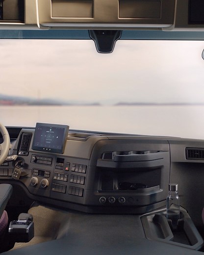 Step up and take a look inside the cab of the new Volvo FM. | Volvo Trucks