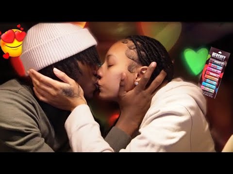 Chapstick Challenge With My Wife💋