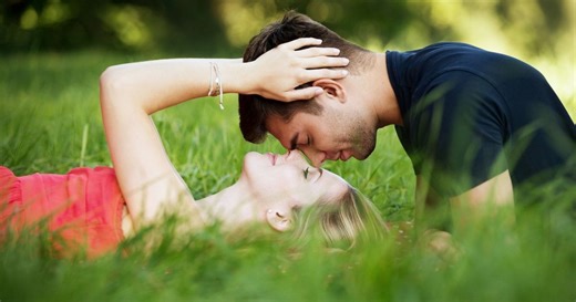 ¿Qué es el triángulo del amor y por qué debes tenerlo presente con tu pareja?