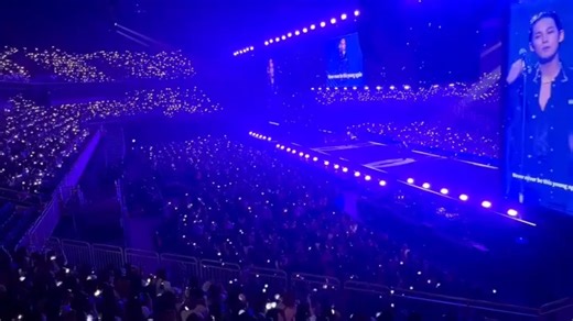 官方发布的young again！克拉和svt只此一次的人生