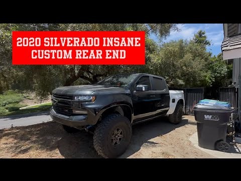 “INSANE Custom Rear End Setup for My Silverado Pre-Runner!”