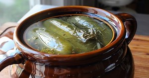 Homemade Dill Pickles – Naturally Fermented, Whatever That Means