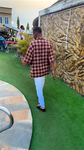 obinna little man 123🇳🇬🇭🇰 (@obinna.little.man2)’s videos with original sound - 𝗠𝗥𝗦𝗢𝗙𝗧 𝗟𝗬𝗥𝗜𝗖𝗦 ☆