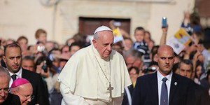 How to get the Pope’s hat without stealing it in 3 Not-So-Easy steps