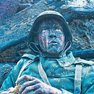 After fighting on the battlefield for three years, only his dog tag was left behind🪖🕳️🥀🕯️