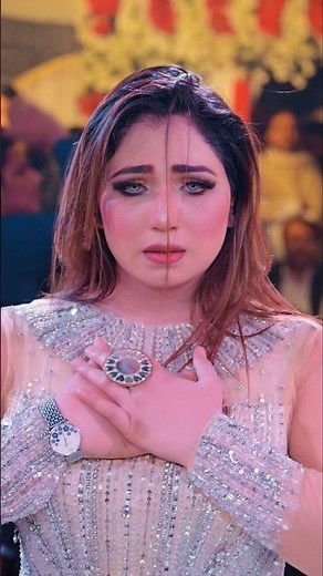 Mehak Malik | Bahut Jatate Ho Chah Humse | New Bollywood Dance Performance #shortvideo #mehakmalik