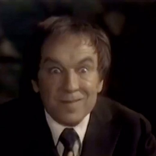 TV worth remembering! on Instagram: "Dr. Shrinker is MADMAN with an evil mind! *Theme song by The Osmonds. #DrShrinker #KrofftSupershow #TheOsmonds #70sTV #RetroTV #BillyBarty #SaturdayMorningCartoons"