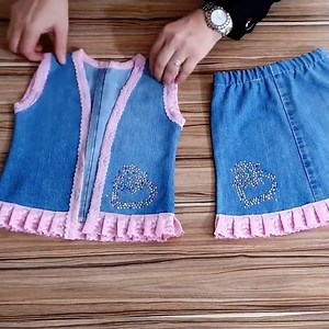 276K views · 7.7K reactions | Old jeans turned into a beautiful clothing set for little girls! | Simple Life | Facebook