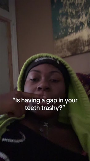 Are multiple ear piercings trashy? Honest answers about style