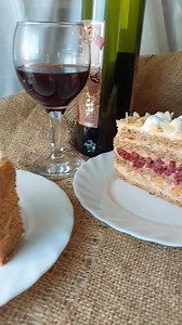 5K views · 92 reactions | Moskva šnit torta https://youtu.be/sFNqeOZZDGQ | Sanja Mandic Sanjine djakonije | Facebook