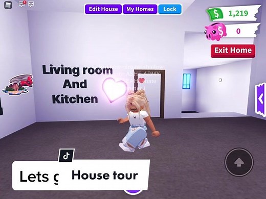 Someone ask me for a house tour in adoot me❤️so here u go😊#foryou #adopt #me #pets #fy #fyp #housetour #adoptme #futuristichome #like #lovefans