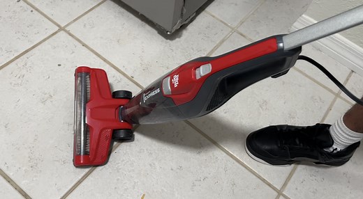 Watch Dirt Devil Express Lite Vacuum Cleaner Review on Amazon Live