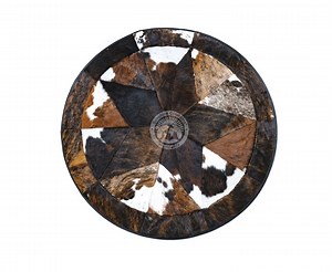 Round Cowhide Patchwork Rug – Star Design – Western Ranch Decor - Etsy