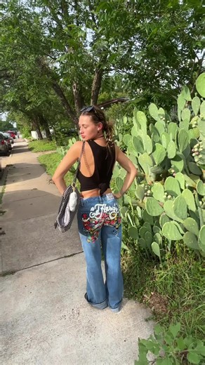 Understanding the Meaning of Cream Pi Humor