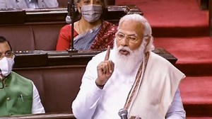 PM Modi quotes Manmohan Singh to defend farm laws, accuses Congress of taking U-turn